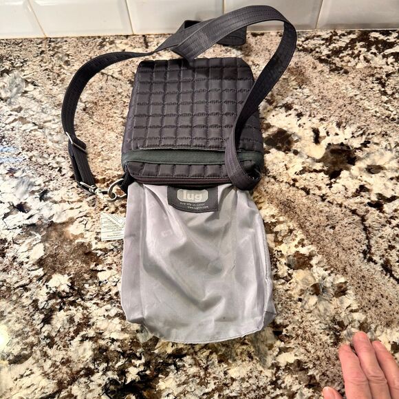 Lug Crossbody Handbag - Picture 6 of 12